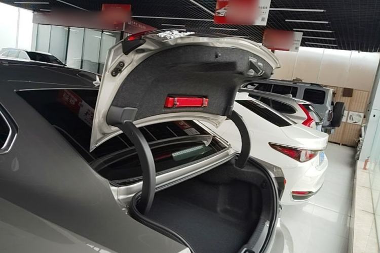 Used Volvo S90 2022 B5 Zhiyuan Luxury Edition Trunk