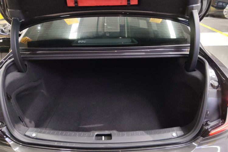 Used Volvo S90 2022 B5 Zhiyi Luxury Edition Trunk