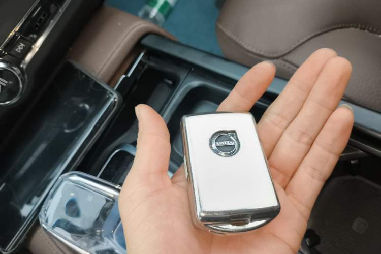 Used Volvo S90 2022 B5 Zhiyi Luxury Edition Vehicle Key