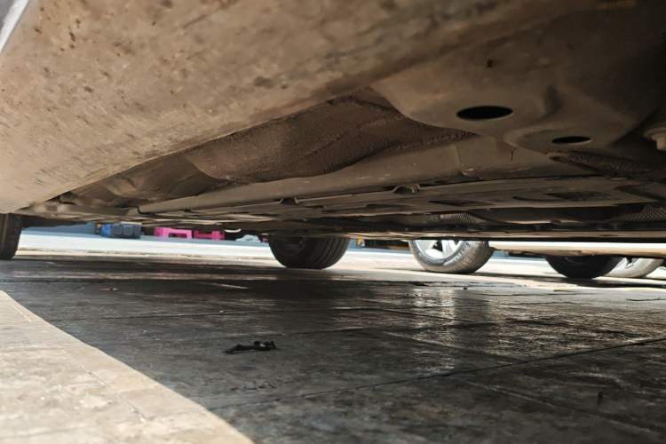 Used Volvo S90 2022 B5 Zhiyuan Luxury Edition Chassis Front Right