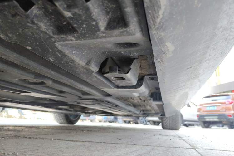 Used Volvo S90 2022 B5 Zhiyi Luxury Edition Chassis Rear Right