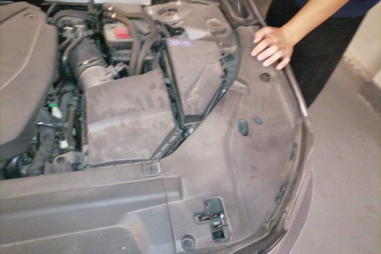 Used Volvo S90 2022 B5 Zhiyi Luxury Edition Engine Bay Left