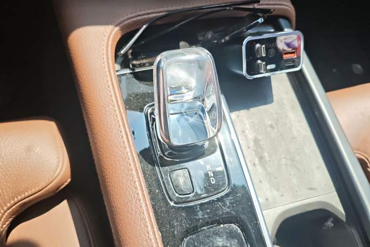Used Volvo S90 2022 B5 Zhiyuan Luxury Edition Gear Lever