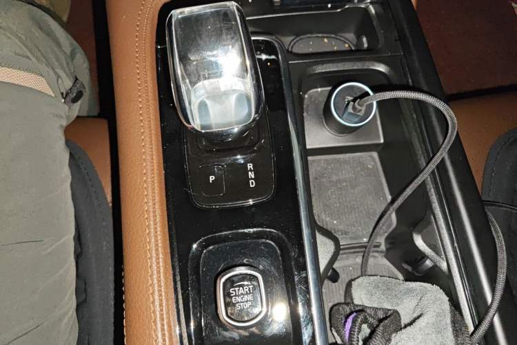 Used Volvo S90 2022 B5 Zhiyi Luxury Edition Gear Lever