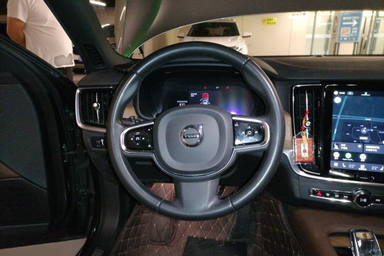 Used Volvo S90 2022 B5 Zhiyi Luxury Edition Steering Wheel