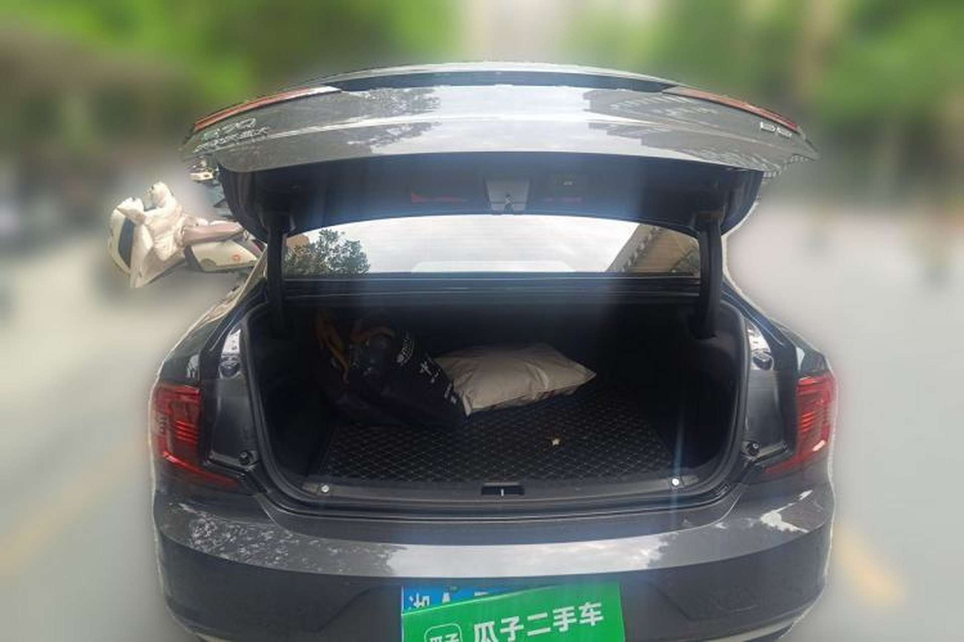 Used Volvo S90 2022 B5 Zhiyi Luxury Edition Trunk