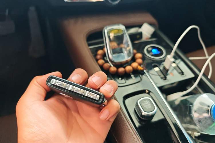 Used Volvo S90 2022 B5 Zhiyi Luxury Edition Vehicle Key