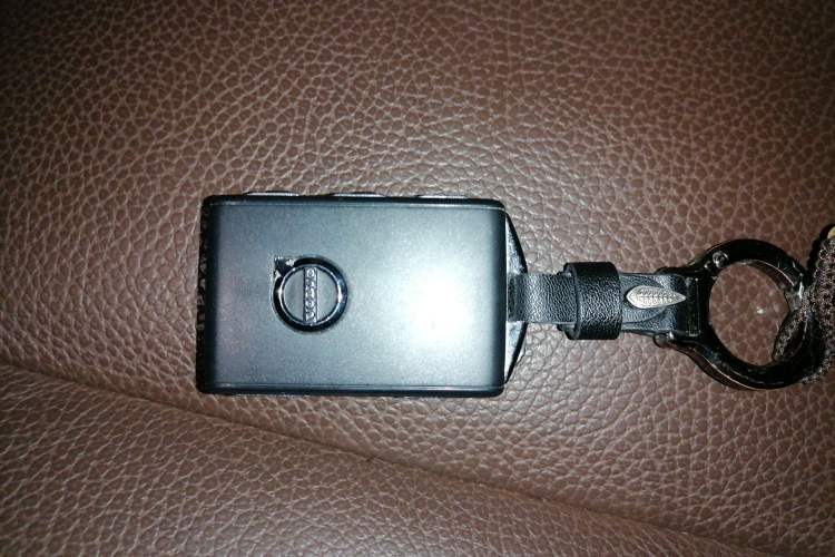 Used Volvo S90 2022 B5 Zhiyi Luxury Edition Vehicle Key