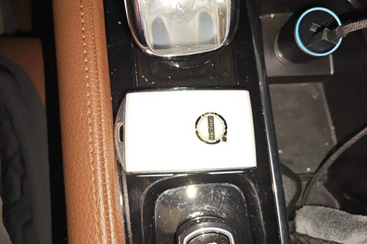 Used Volvo S90 2022 B5 Zhiyi Luxury Edition Vehicle Key