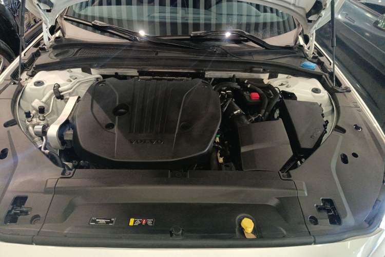 Used Volvo S90 2022 B5 Zhiyuan Luxury Edition Engine Bay