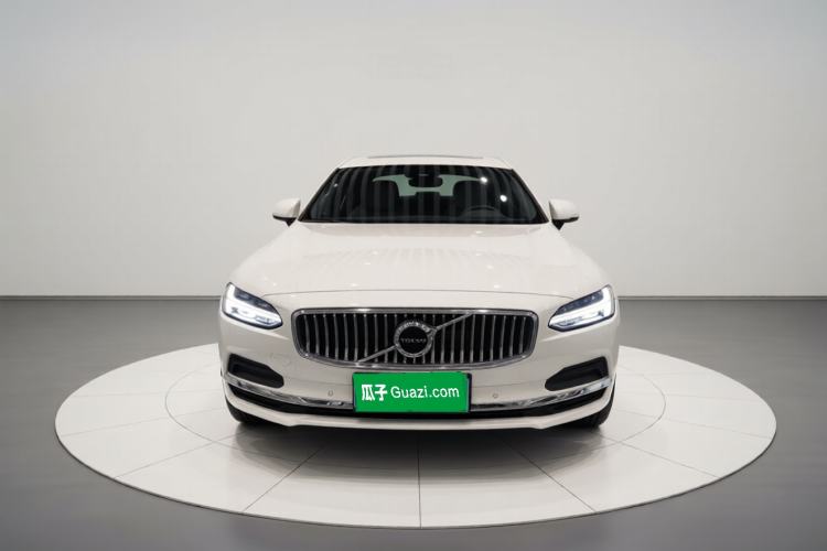 Used Volvo S90 2022 B5 Zhiyuan Luxury Edition Front