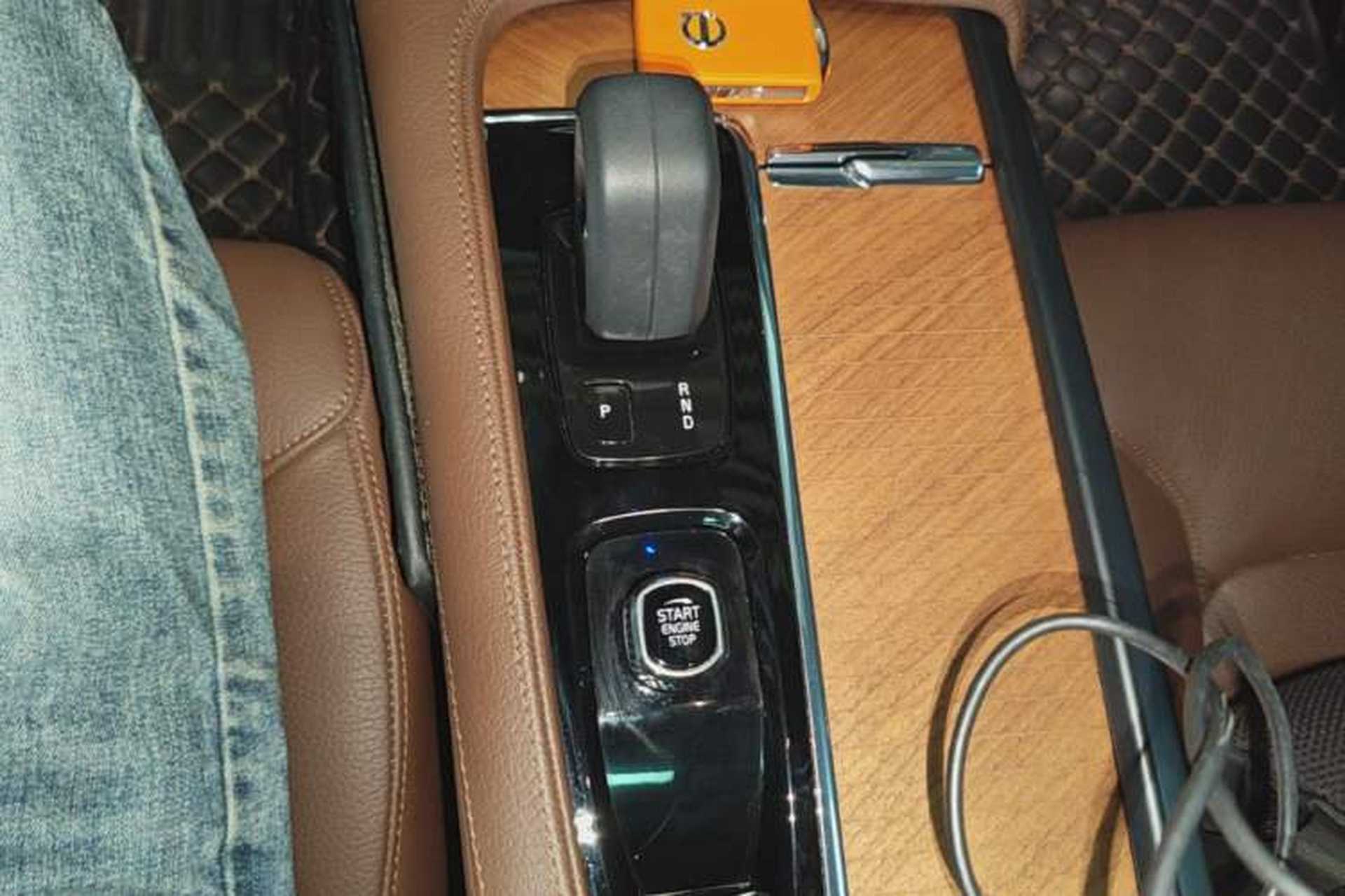 Used Volvo S90 2022 B5 Zhiyi Luxury Edition Gear Lever