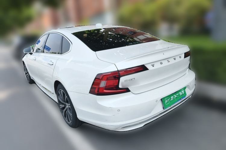 Used Volvo S90 2022 B5 Zhiyi Luxury Edition Rear Left 45 Deg