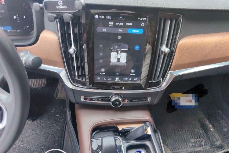 Used Volvo S90 2023 B5 Zhiyi Luxury Edition Audio And AC Panel