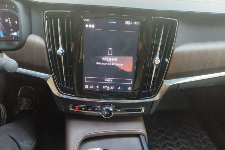 Used Volvo S90 2023 B5 Zhiyuan Luxury Edition Audio And AC Panel