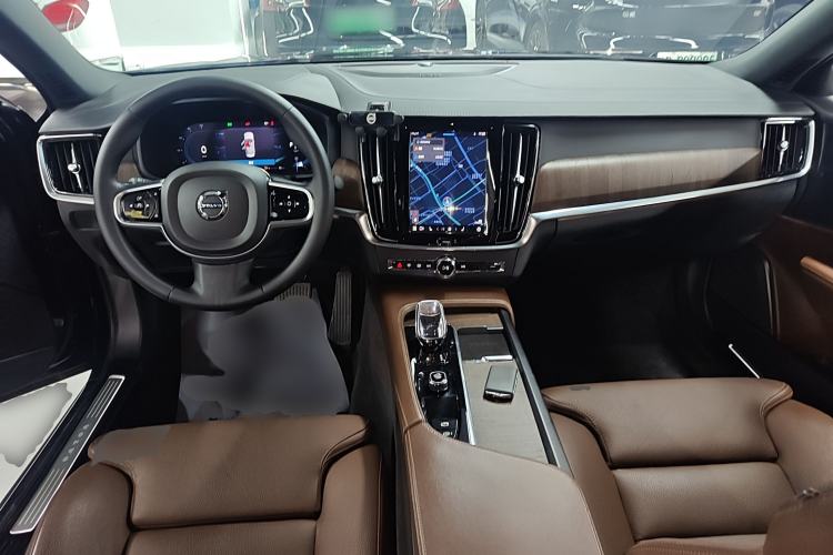 Used Volvo S90 2023 B5 Zhiyuan Luxury Edition Center Console