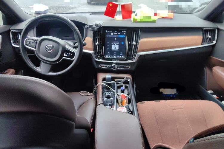 Used Volvo S90 2023 B5 Zhiyi Luxury Edition Center Console