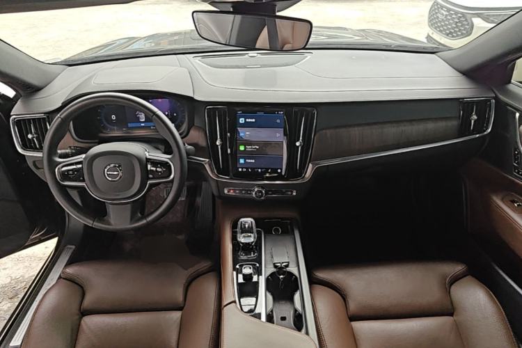 Used Volvo S90 2023 B5 Zhiyuan Luxury Edition Center Console