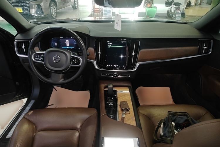 Used Volvo S90 2023 B5 Zhiyi Luxury Edition Center Console