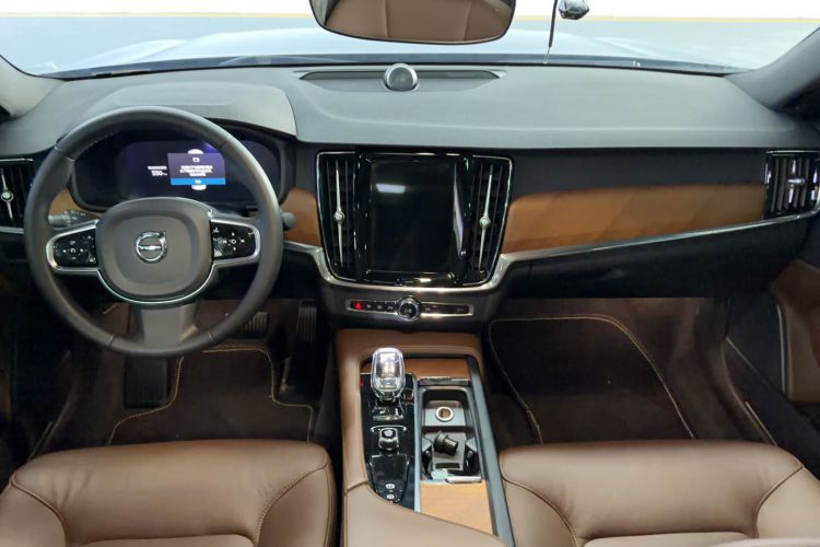 Used Volvo S90 2023 B5 Zhiyi Luxury Edition Center Console