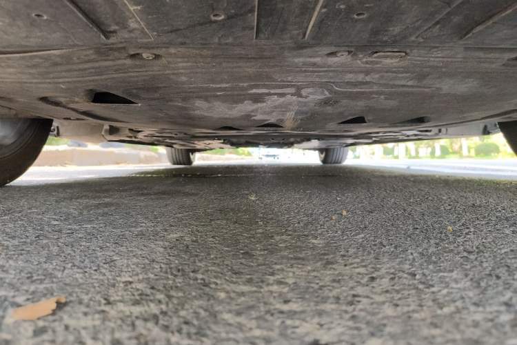 Used Volvo S90 2023 B5 Zhiyi Luxury Edition Chassis Front