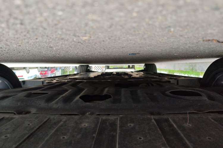 Used Volvo S90 2023 B5 Zhiyuan Luxury Edition Chassis Front