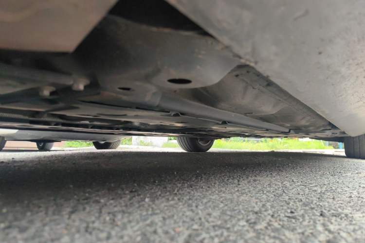 Used Volvo S90 2023 B5 Zhiyi Luxury Edition Chassis Front Left