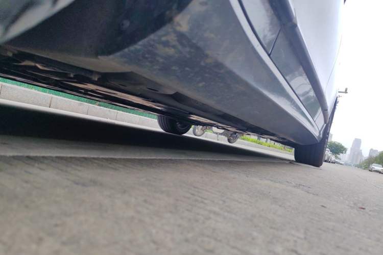 Used Volvo S90 2023 B5 Zhiyi Luxury Edition Chassis Front Left