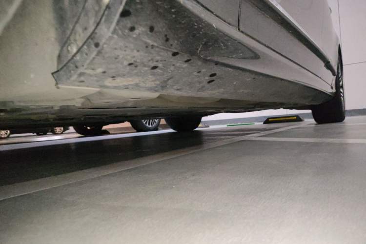 Used Volvo S90 2023 B5 Zhiyi Luxury Edition Chassis Front Left