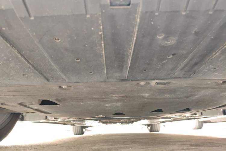 Used Volvo S90 2023 B5 Zhiyi Luxury Edition Chassis Front
