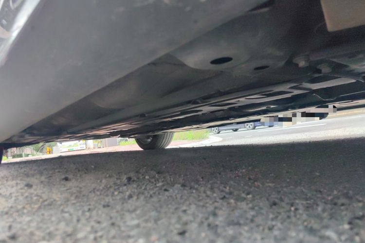 Used Volvo S90 2023 B5 Zhiyi Luxury Edition Chassis Front Right