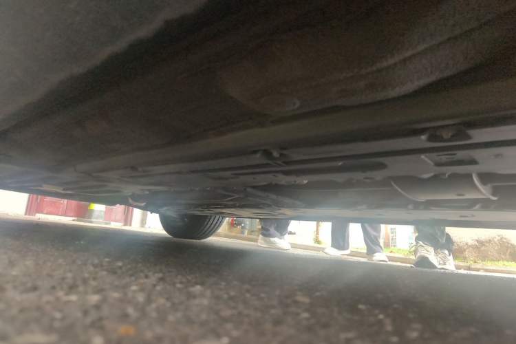 Used Volvo S90 2023 B5 Zhiyi Luxury Edition Chassis Front Right