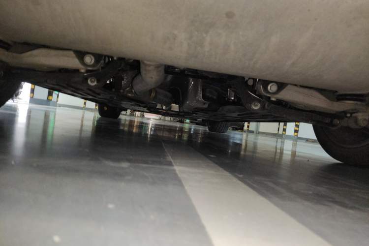 Used Volvo S90 2023 B5 Zhiyuan Luxury Edition Chassis Rear