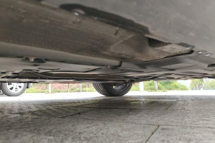 Used Volvo S90 2023 B5 Zhiyuan Luxury Edition Chassis Rear Left