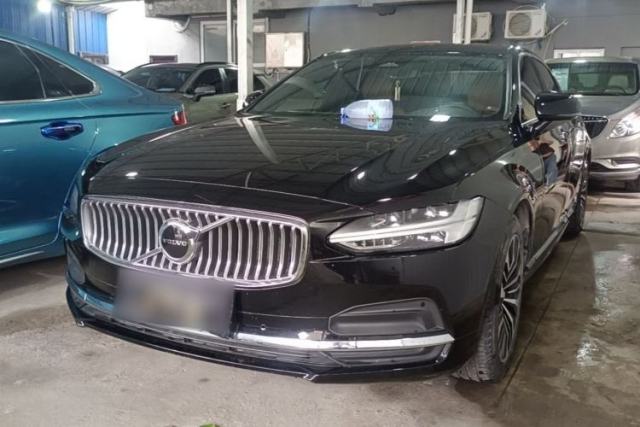 Used Volvo S90 2023 B5 Zhiyi Luxury Edition