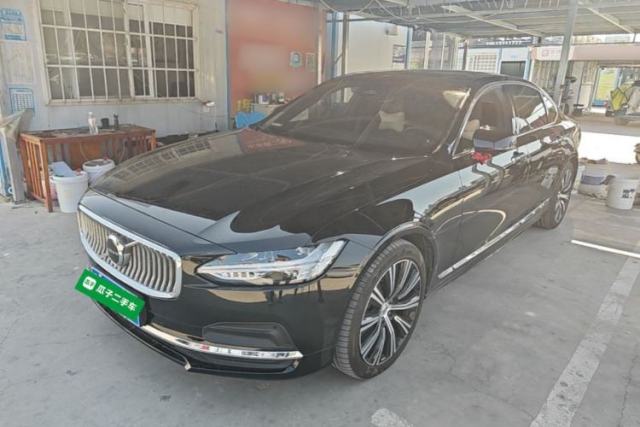 Ojetý Volvo S90 2023 B5 Zhiyuan Luxury Edition