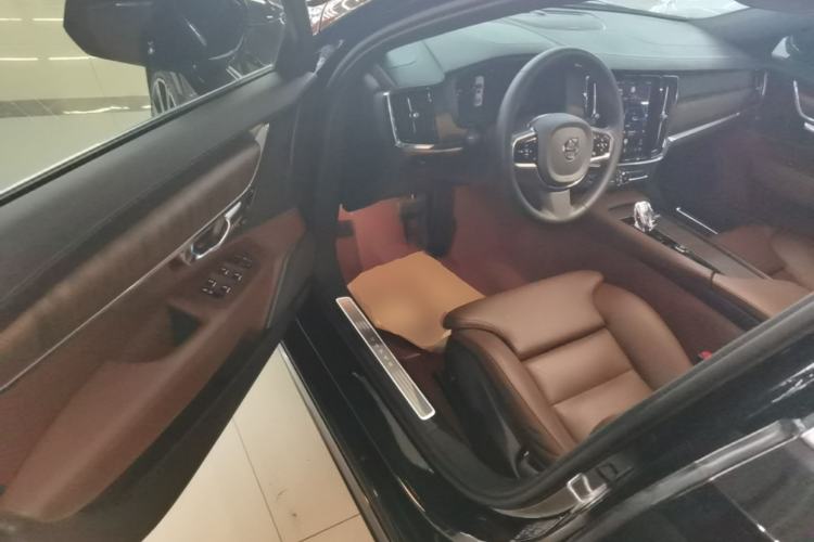 Used Volvo S90 2023 B5 Zhiyuan Luxury Edition Driver Seat