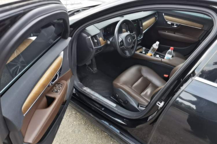 Used Volvo S90 2023 B5 Zhiyi Luxury Edition Driver Seat