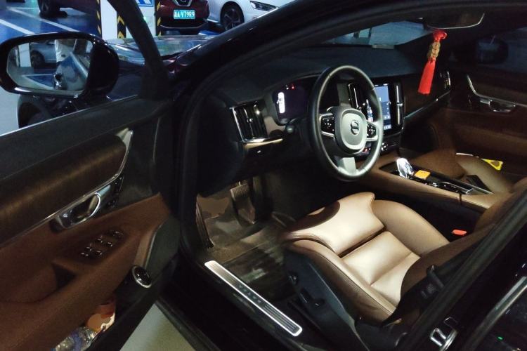 Used Volvo S90 2023 B5 Zhiyuan Luxury Edition Driver Seat