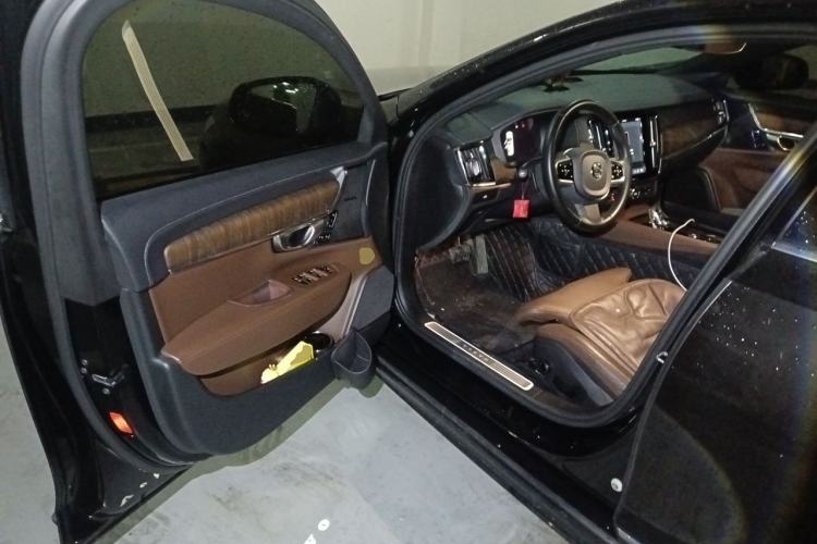 Used Volvo S90 2023 B5 Zhiyuan Luxury Edition Driver Seat