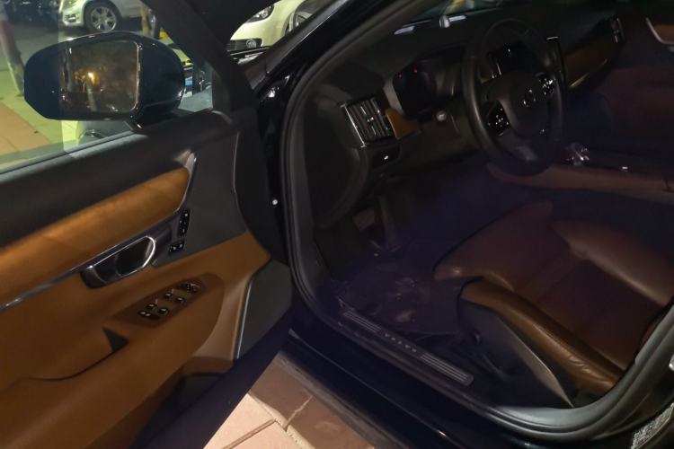 Used Volvo S90 2023 B5 Zhiyi Luxury Edition Driver Seat