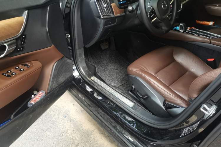 Used Volvo S90 2023 B5 Zhiyi Luxury Edition Driver Seat