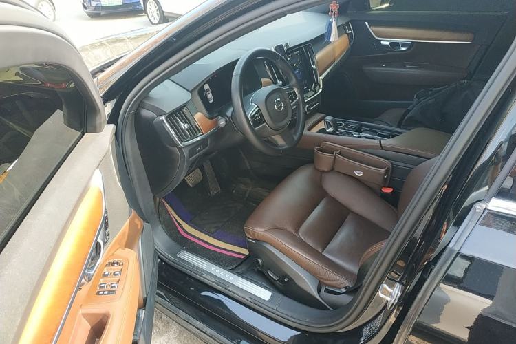 Used Volvo S90 2023 B5 Zhiyi Luxury Edition Driver Seat