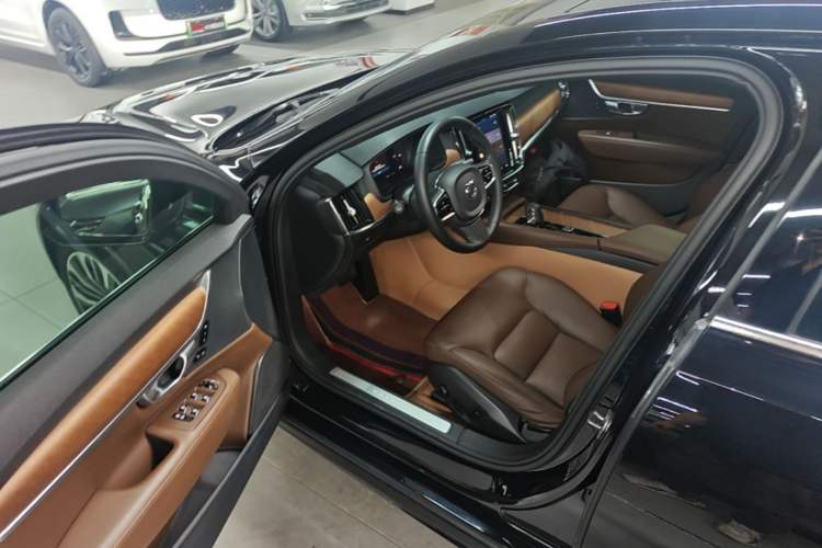 Used Volvo S90 2023 B5 Zhiyi Luxury Edition Driver Seat