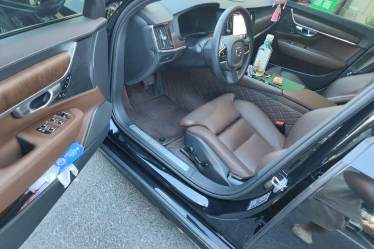 Used Volvo S90 2023 B5 Zhiyuan Luxury Edition Driver Seat