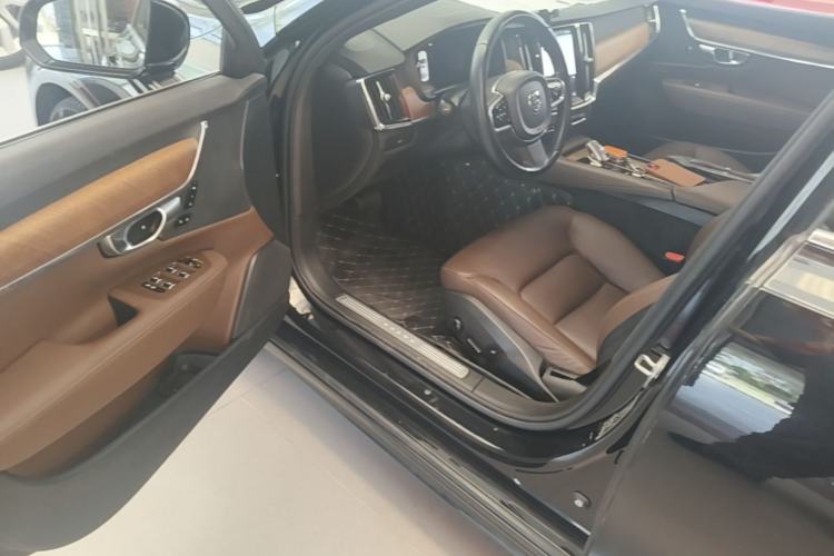 Used Volvo S90 2023 B5 Zhiyi Luxury Edition Driver Seat