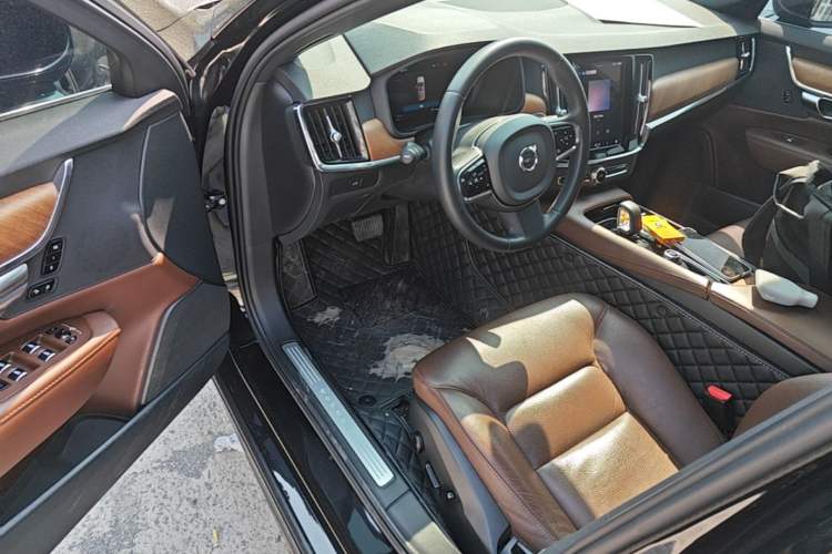 Used Volvo S90 2023 B5 Zhiyi Luxury Edition Driver Seat
