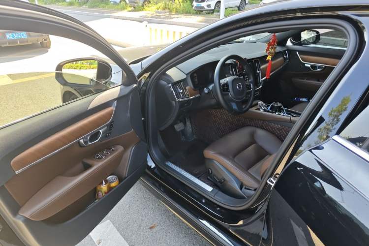 Used Volvo S90 2023 B5 Zhiyi Luxury Edition Driver Seat