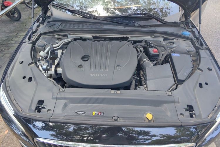 Used Volvo S90 2023 B5 Zhiyuan Luxury Edition Engine Bay