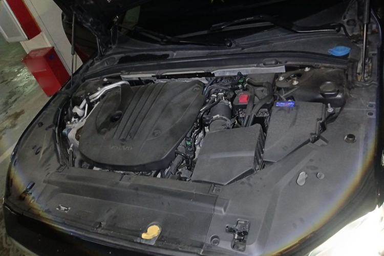 Used Volvo S90 2023 B5 Zhiyuan Luxury Edition Engine Bay